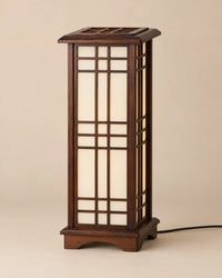 Lampe de chevet japonaise Shoji en bois marron, vue de trois quarts