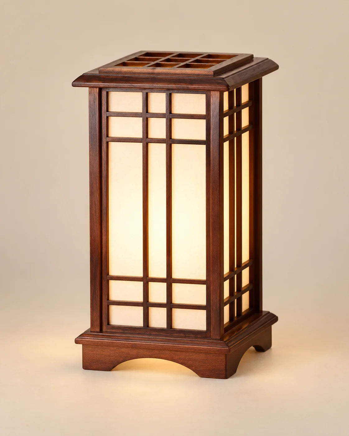 Lampe de chevet andon en bois foncé