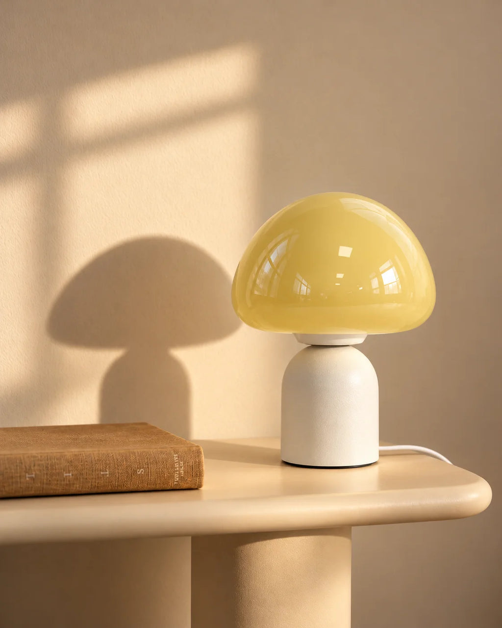 Lampe de chevet champignon tactile en verre jaune pastel