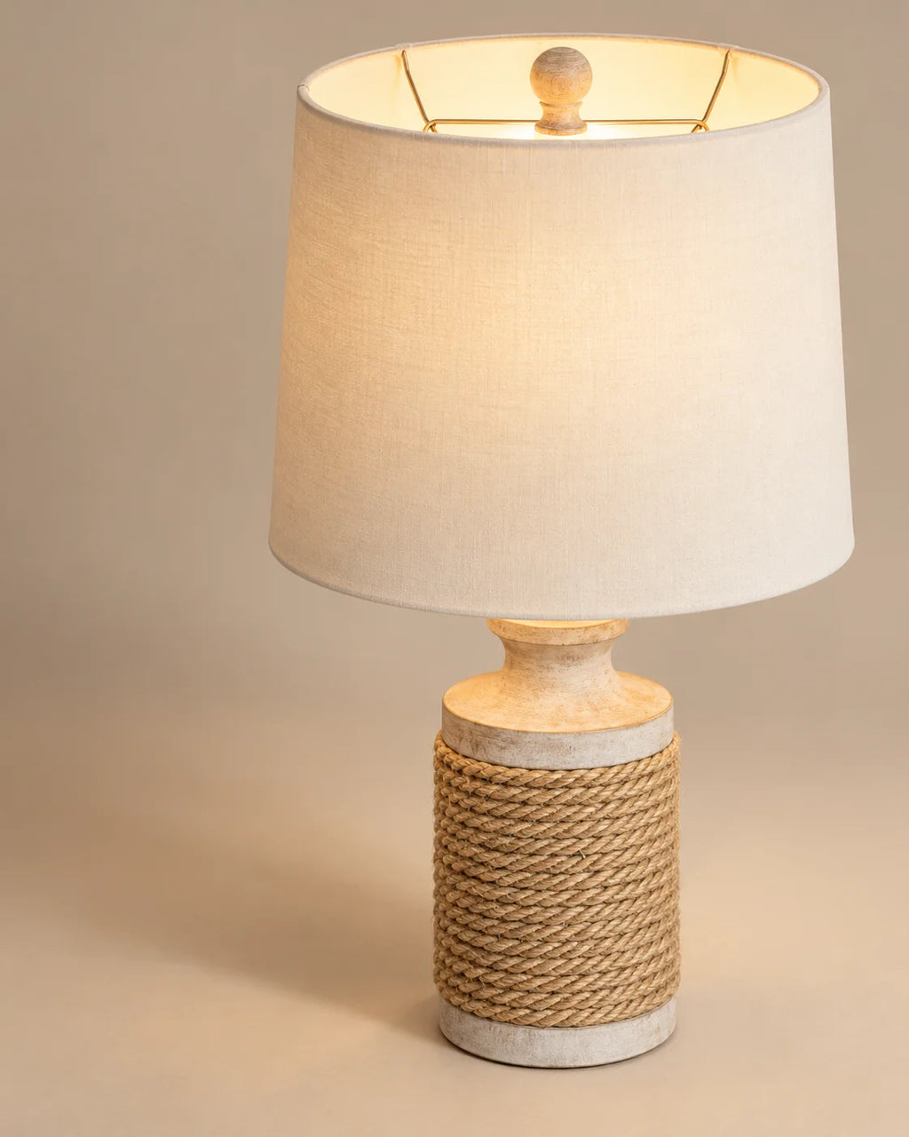 Lampe de chevet rustique en bois et corde