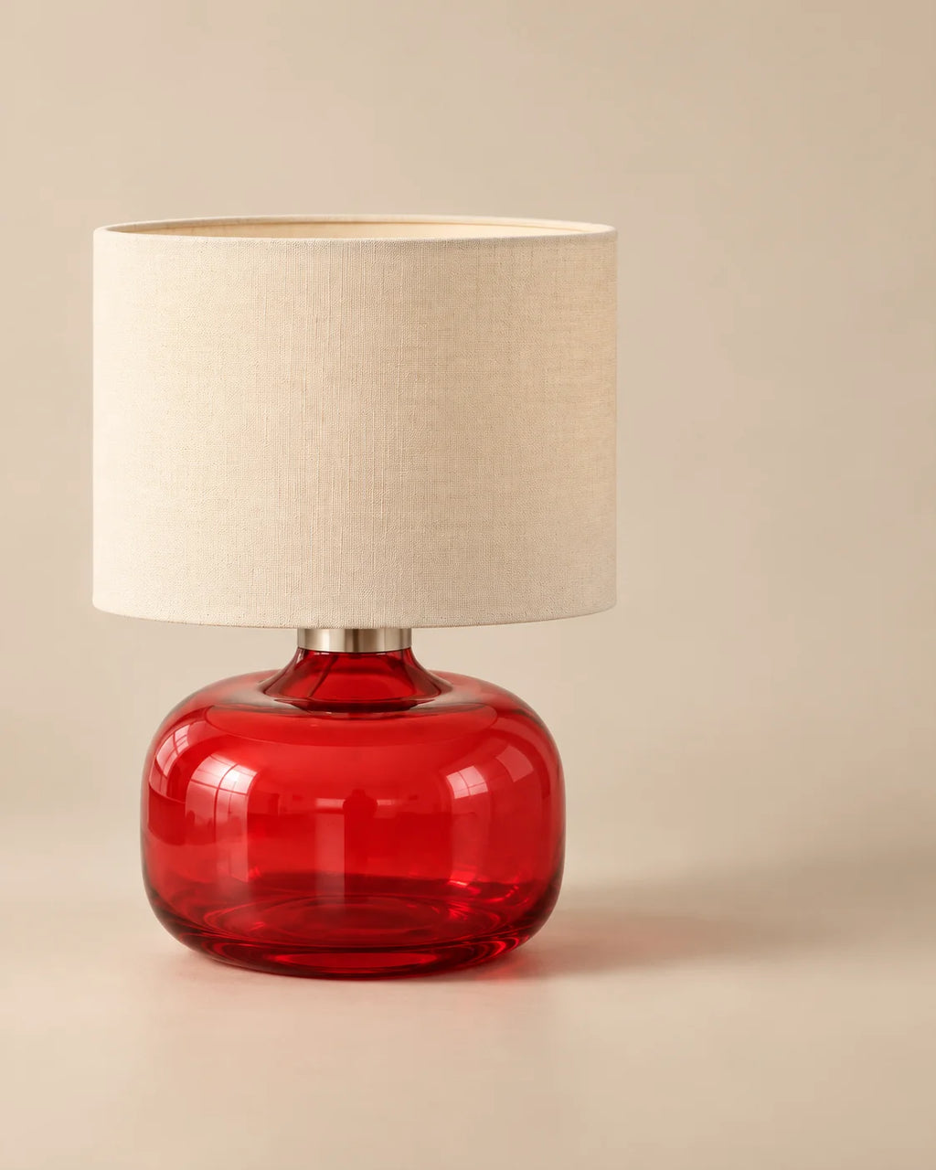 Lampe de chevet en verre rouge et abat-jour en lin