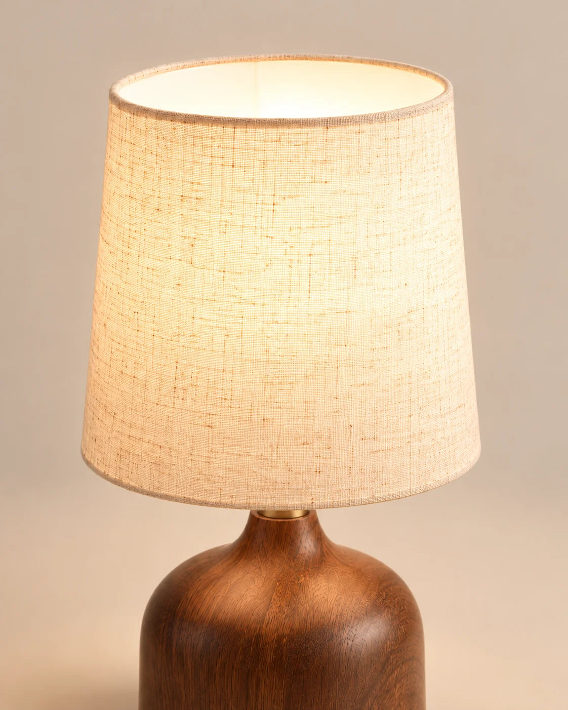 Lampe de chevet céramique imitation bois ronde et abat jour beige
