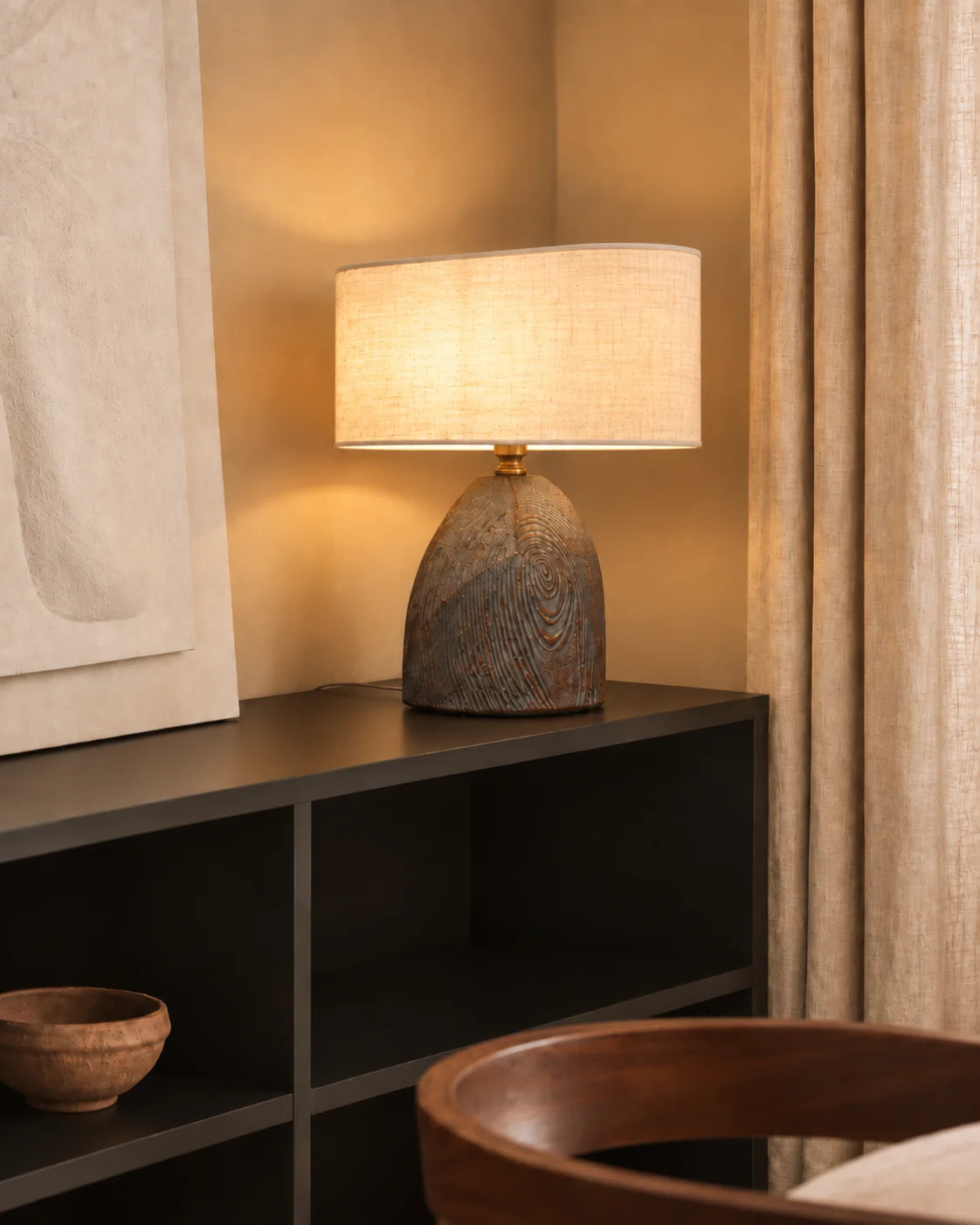 Lampe de chevet en résine imitation bois marron
