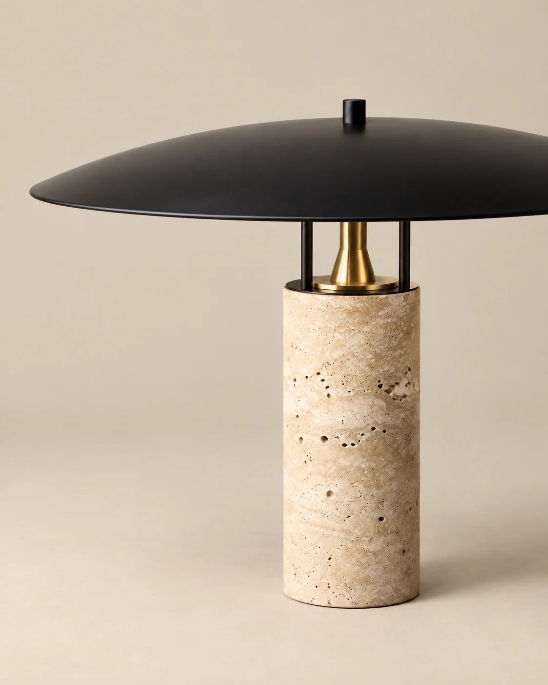 Lampe de chevet imitation travertin beige et noir