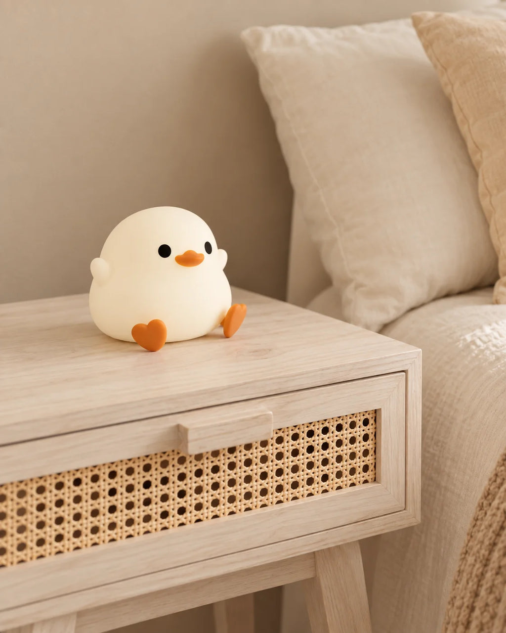Lampe de chevet poussin blanche et jaune en silicone