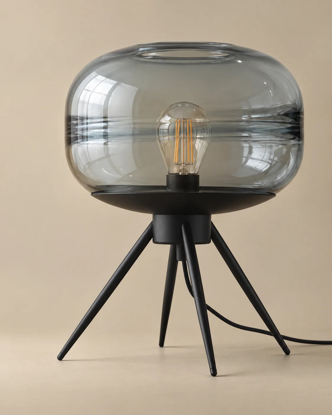 Lampe de chevet en verre teinté bleu sur pied en fer
