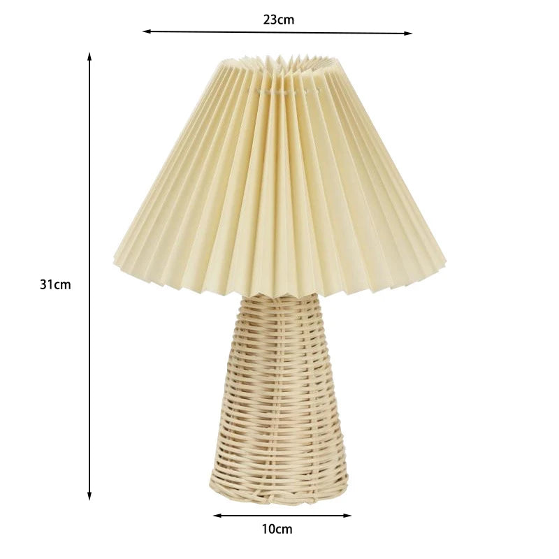 Lampe de chevet en rotin tressé