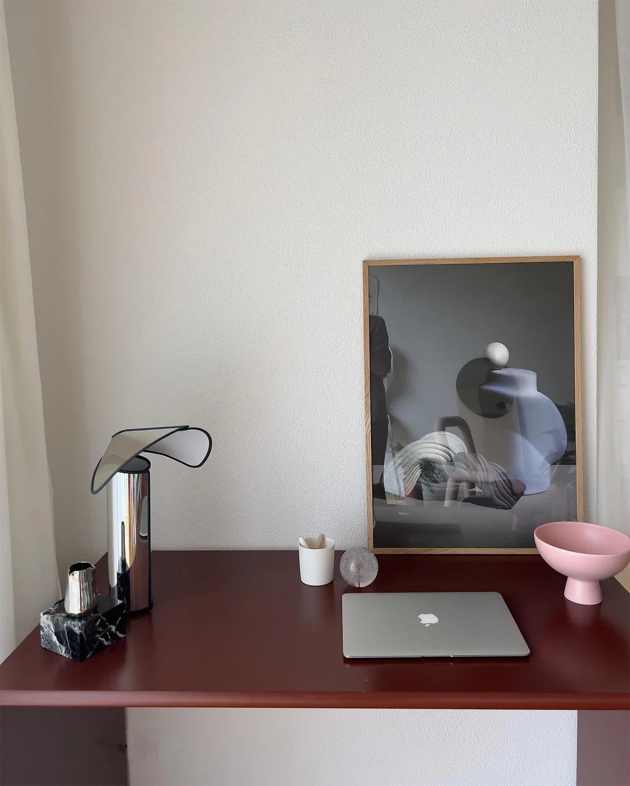 Lampe de chevet chapeau en métal design