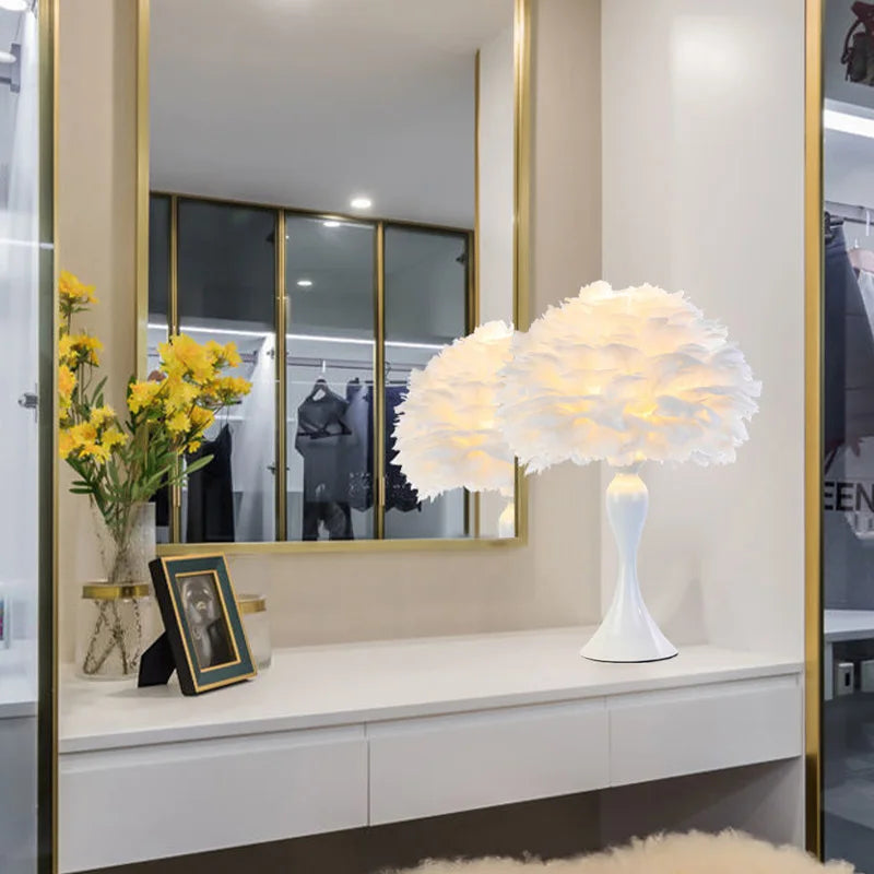 Lampe de Chevet abat-jour plume