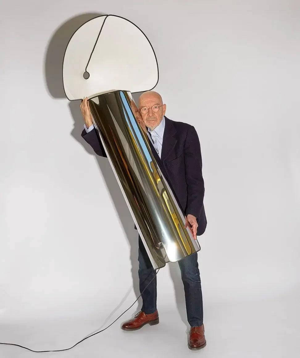 Lampe de chevet chapeau en métal design