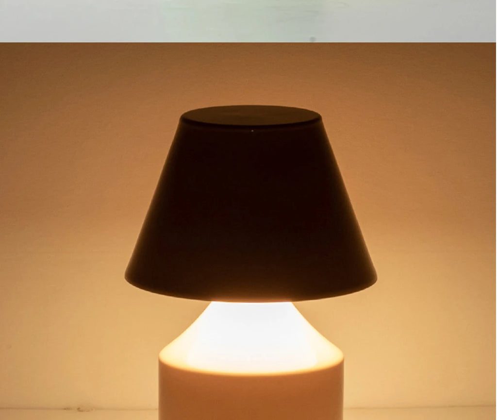 Petite Lampe de Chevet Minimaliste