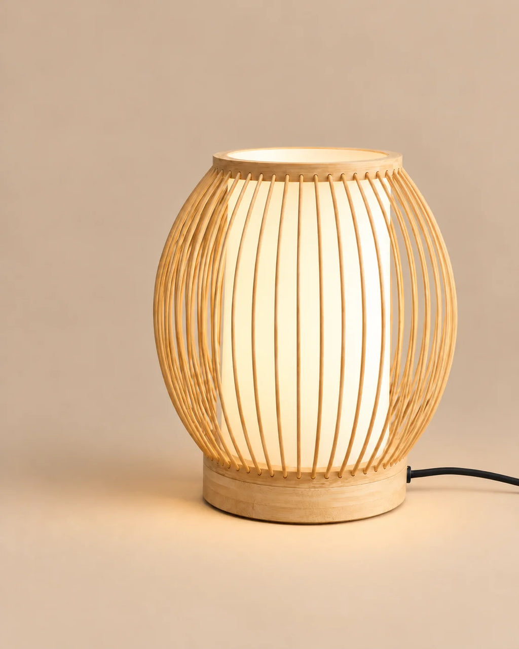 Lampe de chevet de style japonaise arrondie
