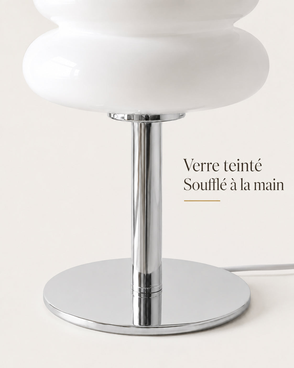Verre teinté soufflé à la main de la lampe Neve