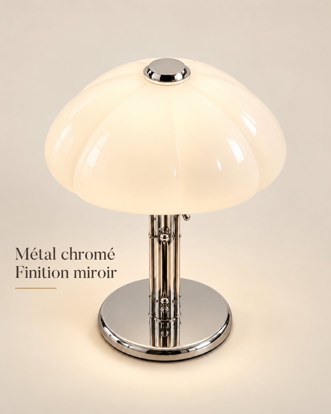 Lampe Niveo en métal chromé avec finition miroir