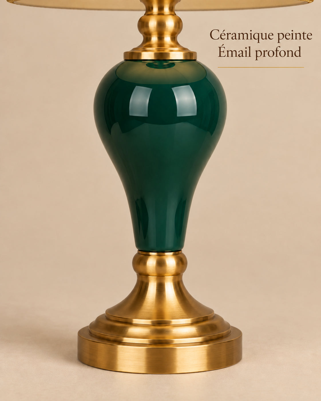 Lampe Sienne en céramique peinte avec émail profond